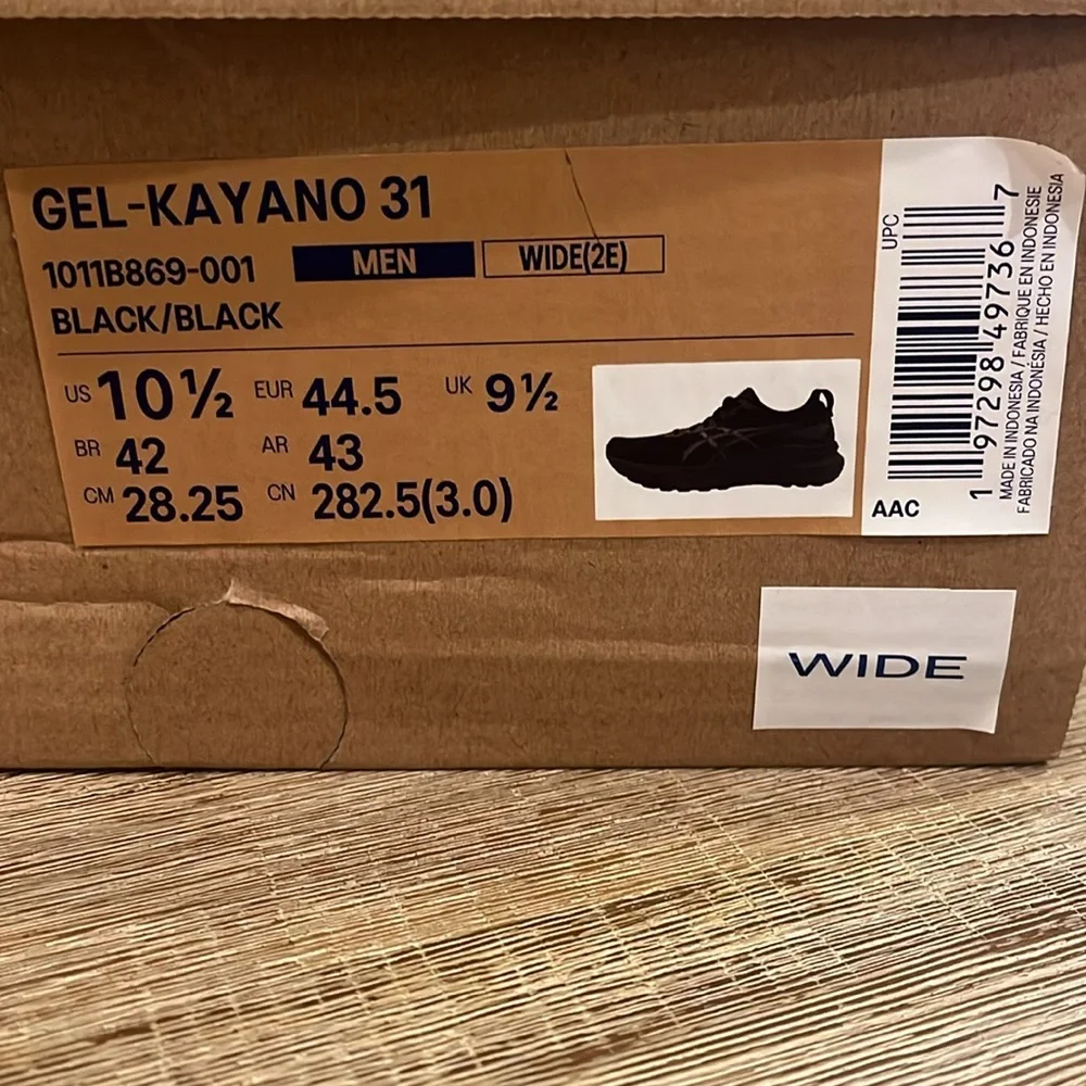 ASICS GEL-KAYANO 31
